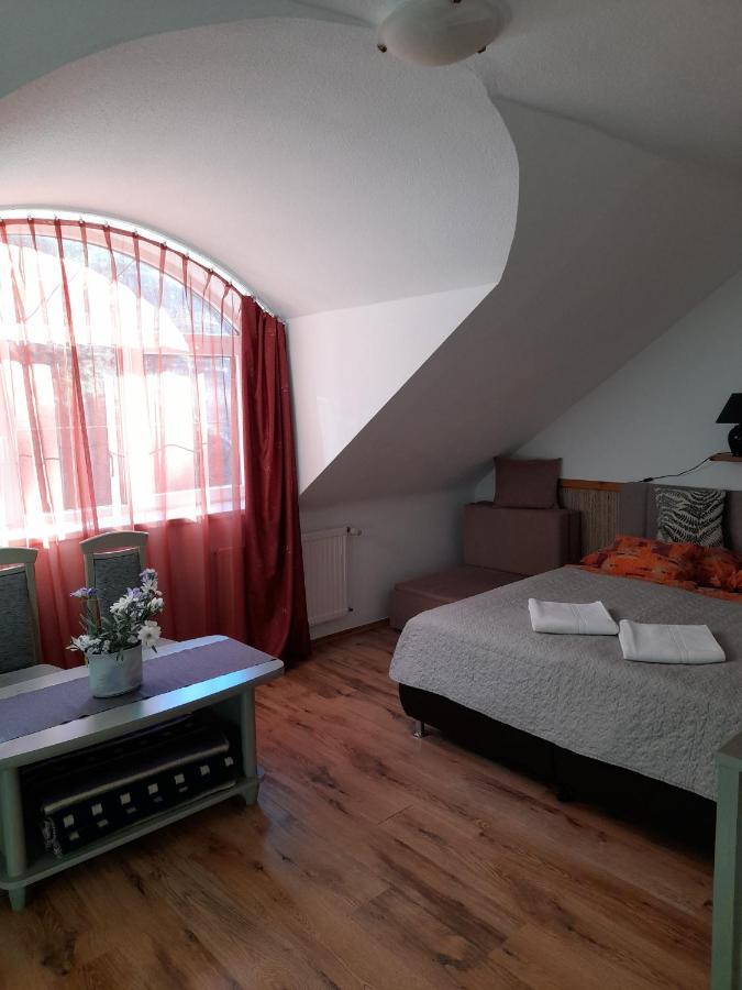 Zöld Sziget Vendégház Eger Extérieur photo
